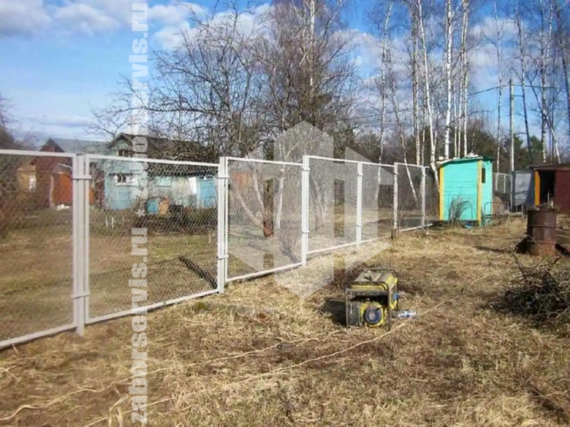 Забор из сетки рабицы секциями 80 метров