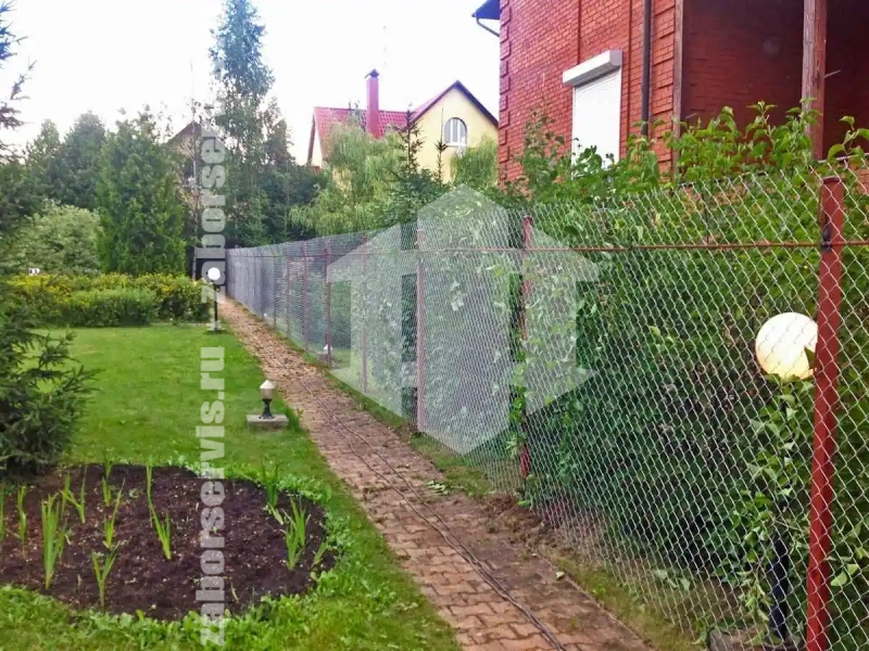 Забор из сетки рабицы с арматурой 90 метров